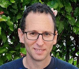 Ron Peretz
