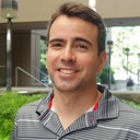 Luis E Moraes