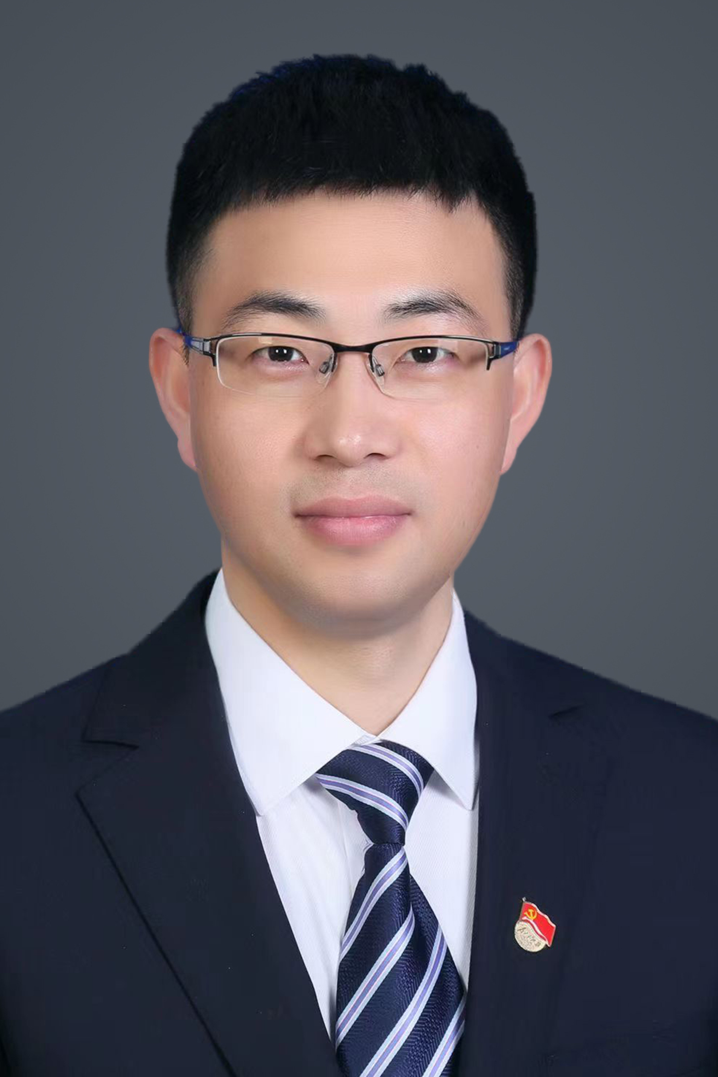 Qinghe Zhou