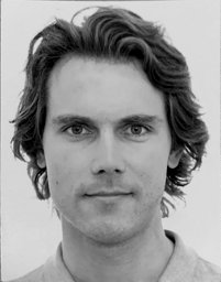 Ralf G. Niemann