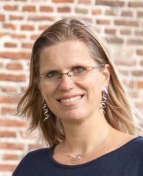 Janine Nauw