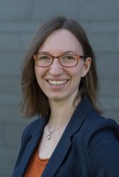 Pfeuffer Christina U