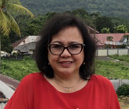 Desy Maria Helena Mantiri