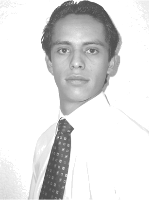 Carlos Tello