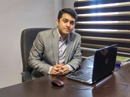 Khazaeli Dinyar