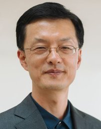Jongwoo Kim