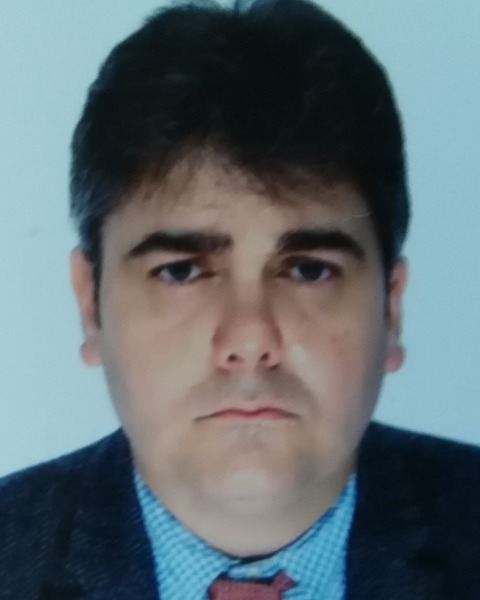 Roberto D. Diaz-Beveridge