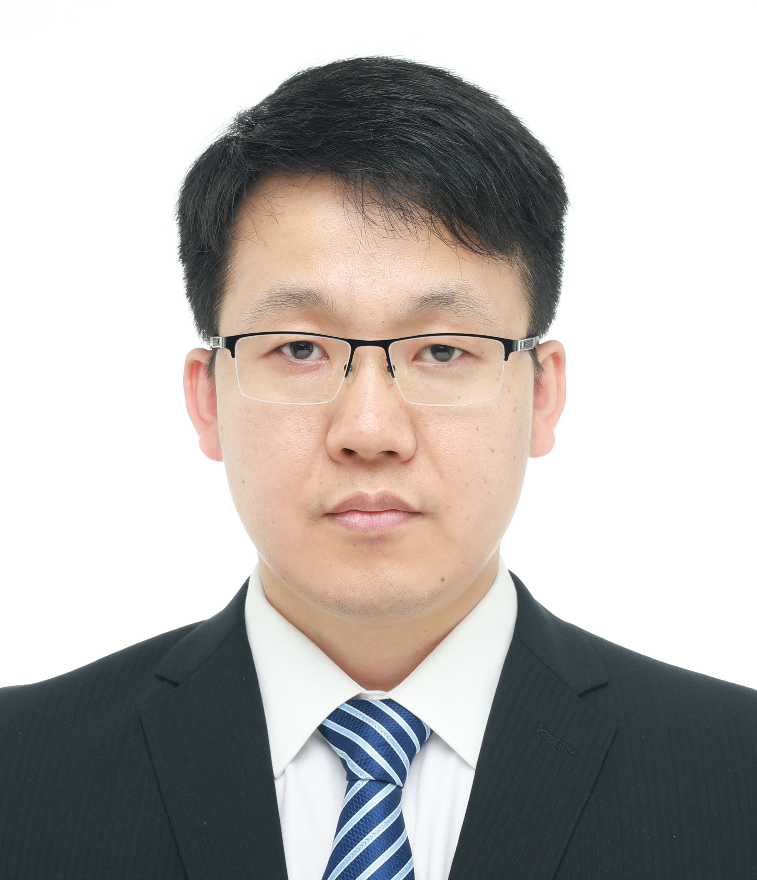 Liwei Shi