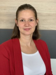 Vivien Csikós