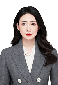Tongxin Zhu