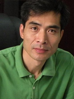 Jianhong Yang