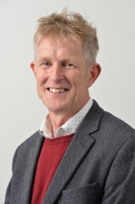 Martin Knight