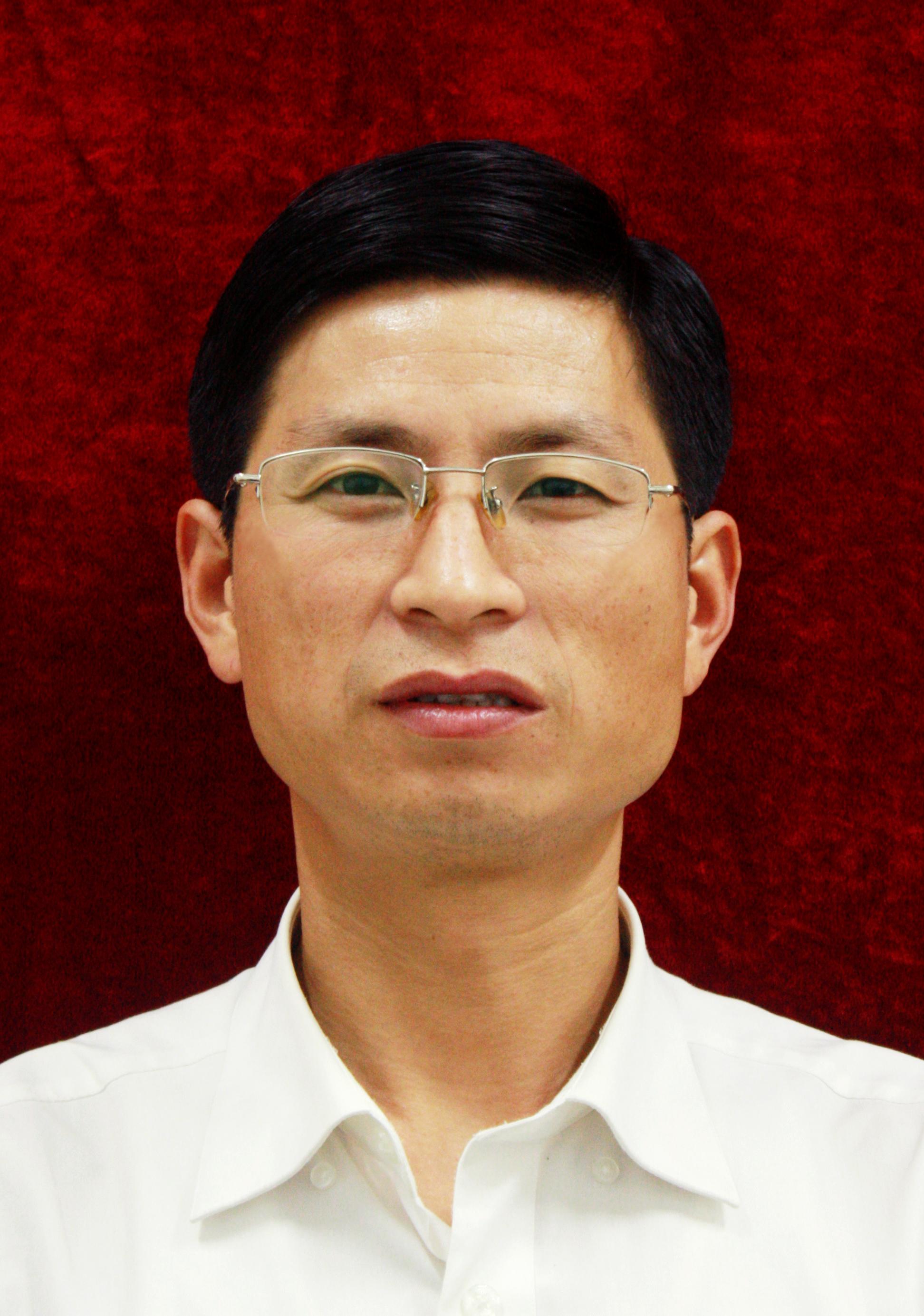 Dequan Zhu