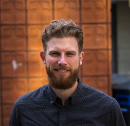 Knudsen Kristian B