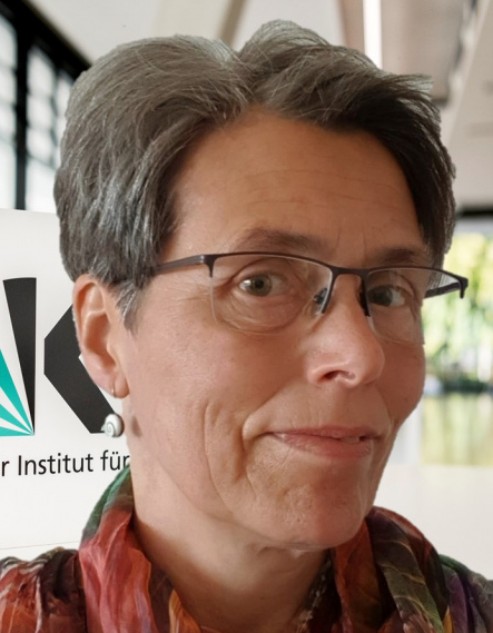 Heike Petra Karbstein