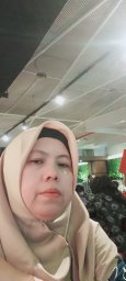 yuniar yuniar