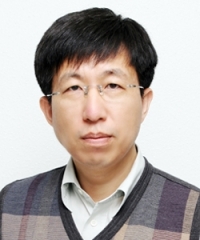Kyuseok Shim