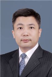 Xinjian Feng