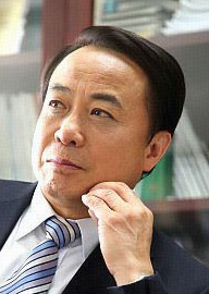 Junyi Liu