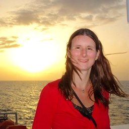 Froukje M. Van der Zwan
