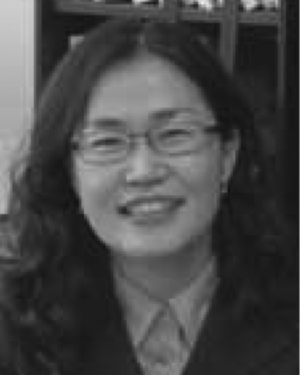 Suk Young Hong