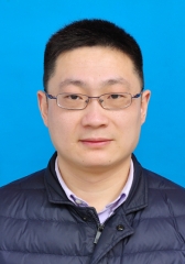 Yi Li