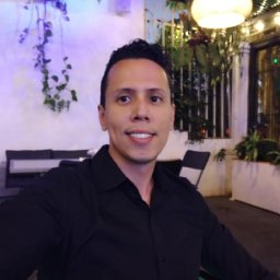 Junior Pastor Perez-Molina