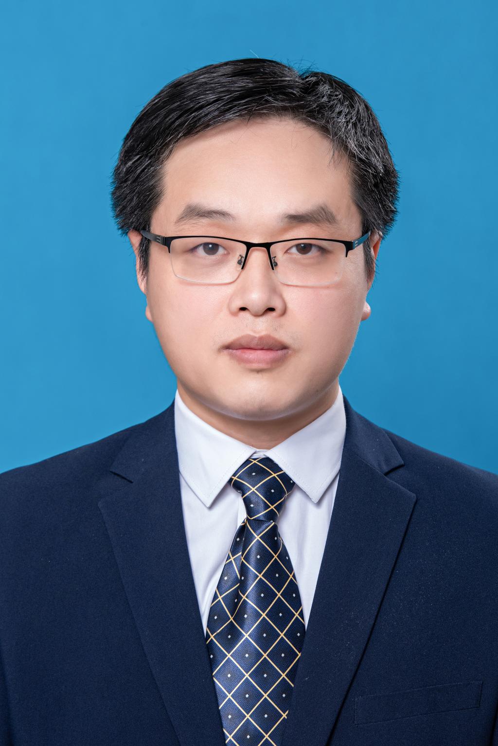 Hongjun Yu