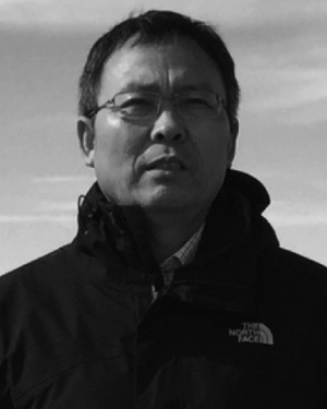 Zhijie Wang