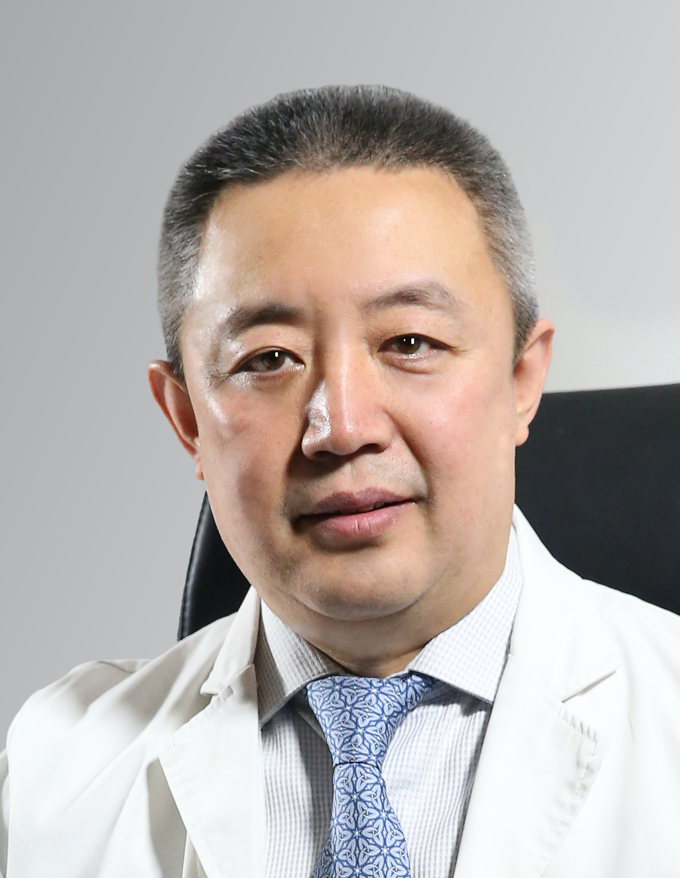 Hongqian Guo