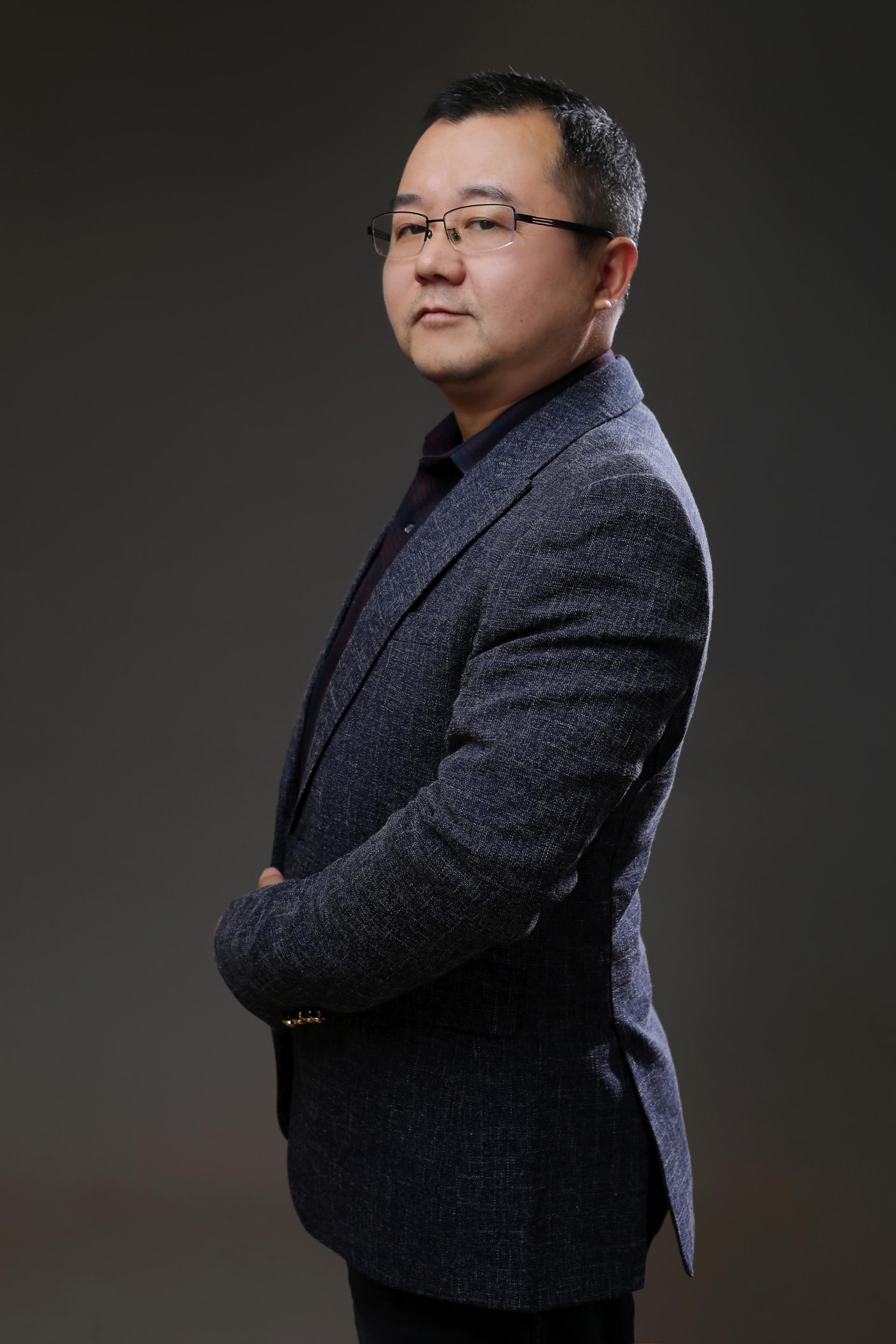 Bin Yan