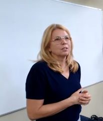 Karin Taht