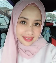 Riana Nurhayati