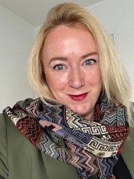 Lorraine Hope