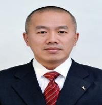 Yiwei Liu