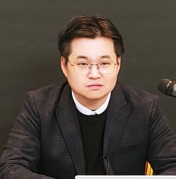 Howon Lee