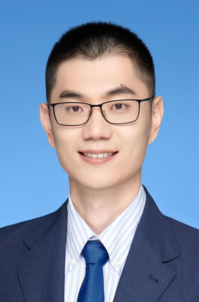 Kongming Liang