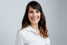 Carla Cruvinel Pontes