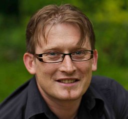 Dirk Schumann