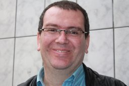 Barbeiro Hermes Vieira