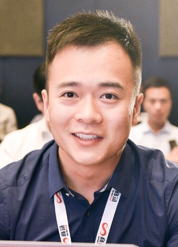 Yikang Li