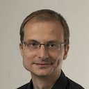 Esben M Quistgaard