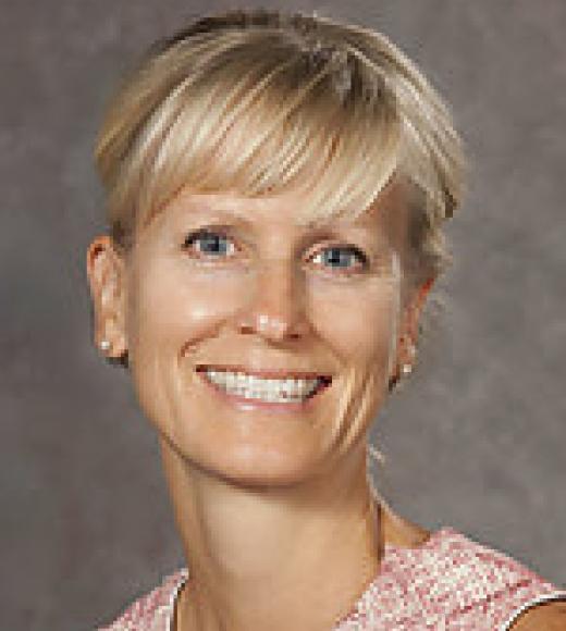 Sarah Tomaszewski Farias