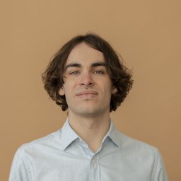 Evgenii Genov