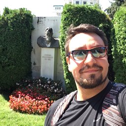 Adams Vallejos