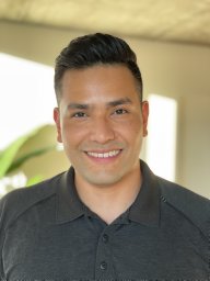Oscar Leong