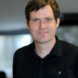 Lars Dietrich
