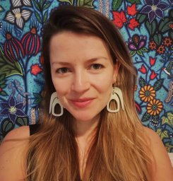 Andrea J. Reid