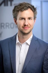 Aurel Arnoldt