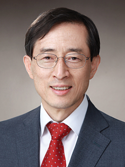 Hee-Moon Kyung